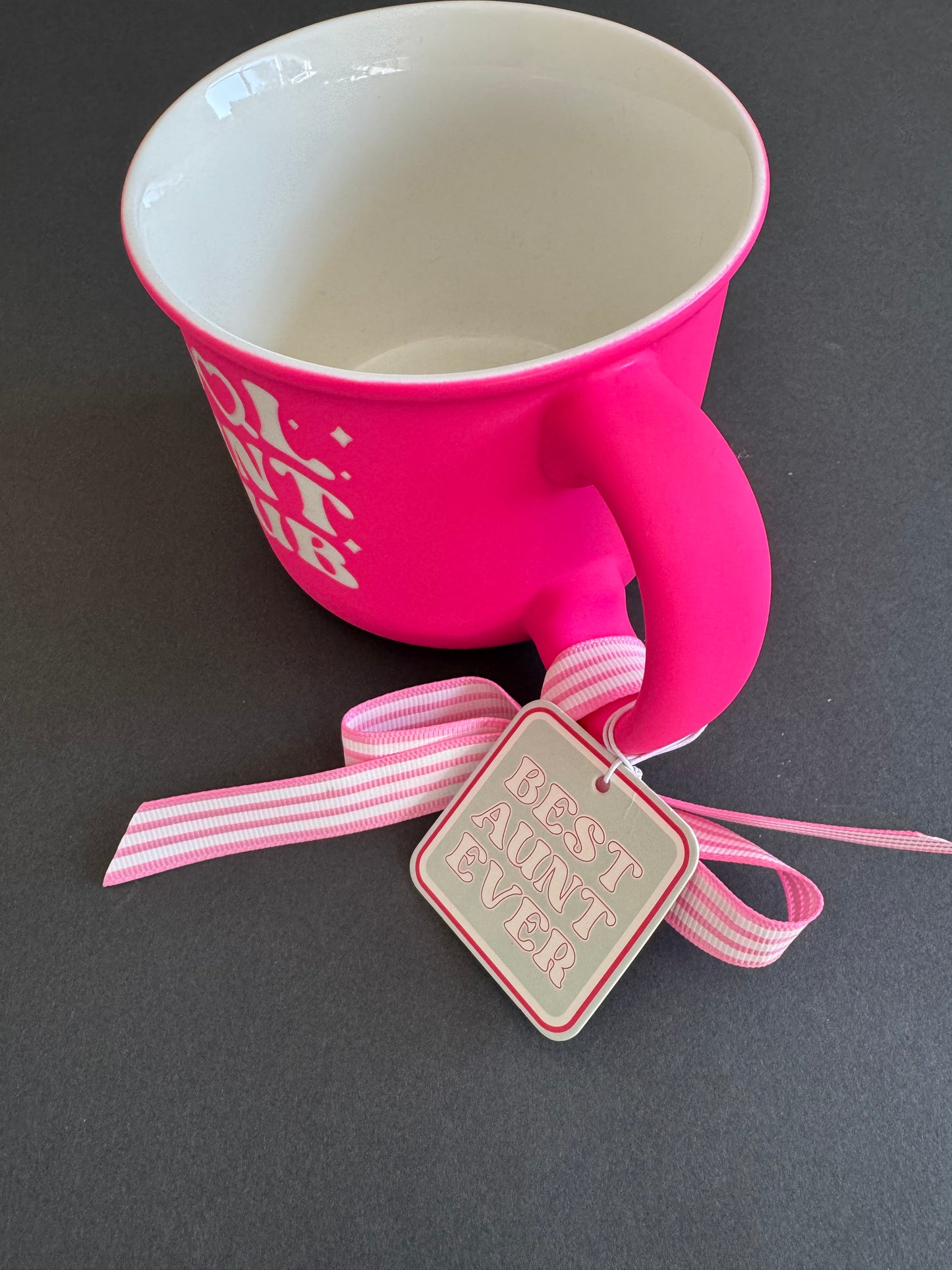 Cool Aunt Club Pink Coffee Mug – Fun Gift for Aunts, Ceramic Cup with Heart Glasses Design
