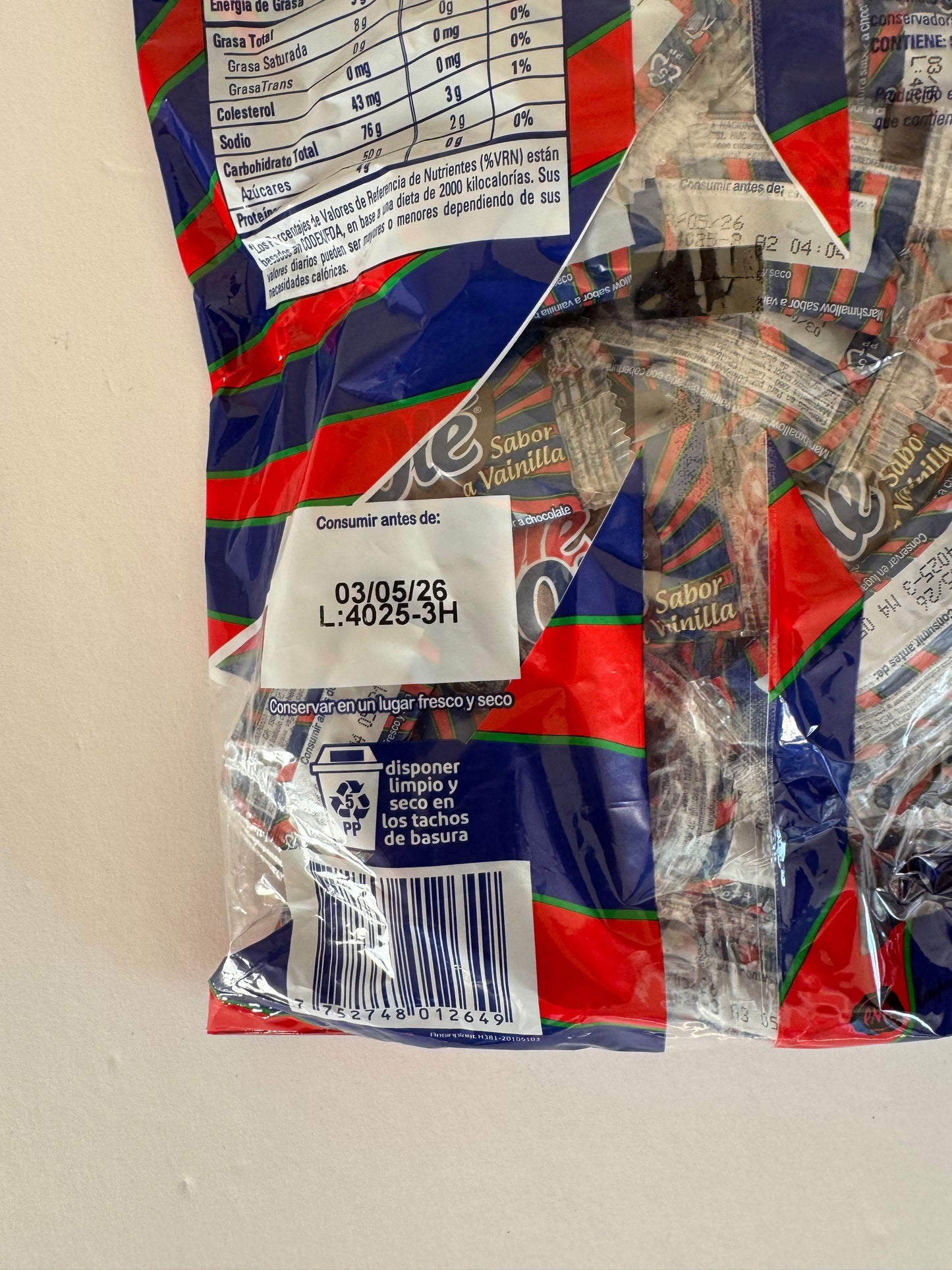 Chocolates Mashmelos Ole Ole Sabor a Vainilla – Caja de 50 Unidades | Dulces Peruanos